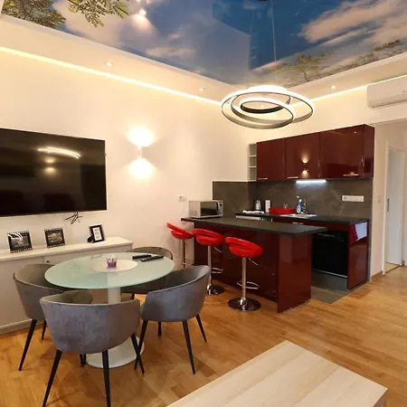 Grandeur Slavija Appartamento *