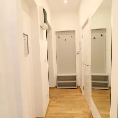 Lägenhet Grandeur Slavija Belgrad